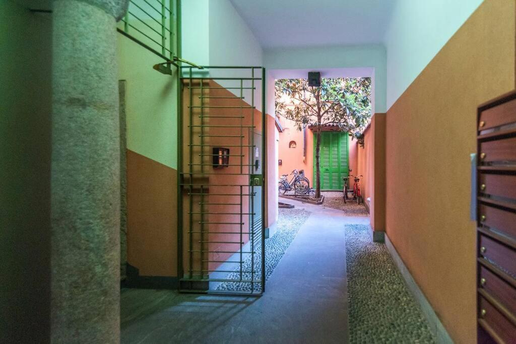 Moscova - Garibaldi Lusso, Sauna E Idromassaggio Milano Eksteriør bilde